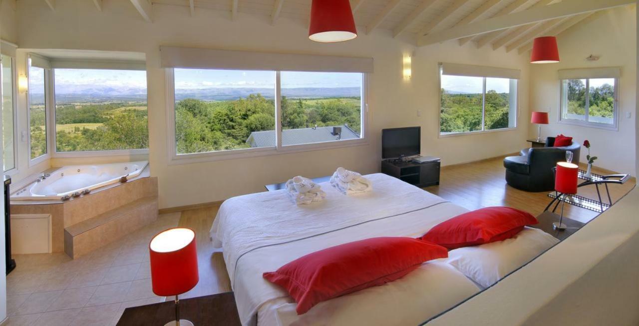 La Fleur Hotel